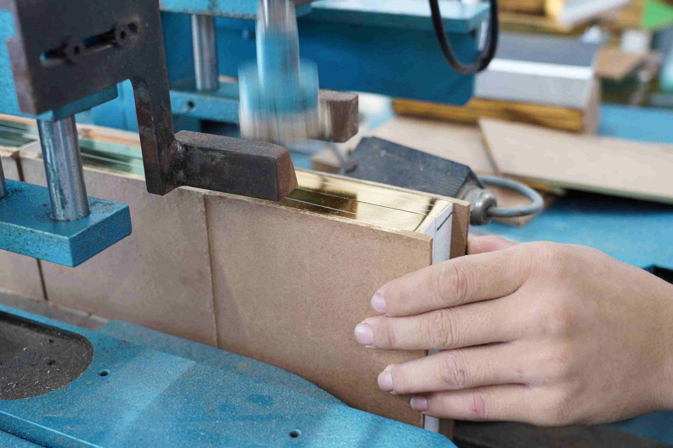 Cutting-Edge Printing & Finishing